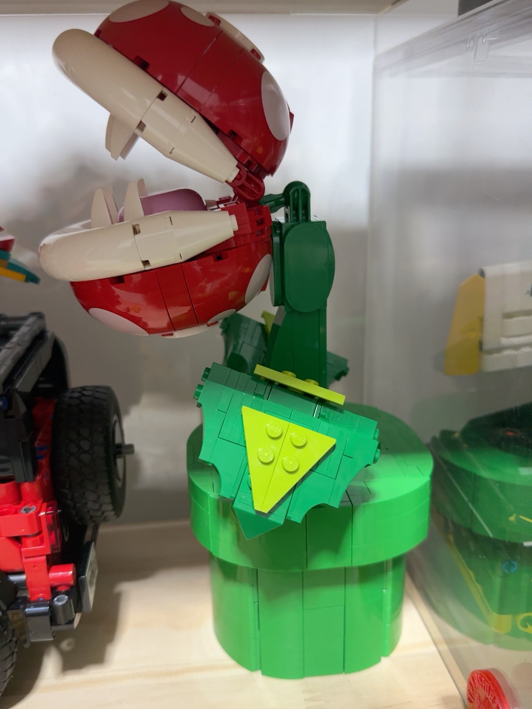 Original image for frozen reference 15 of LEGO Piranha Plant