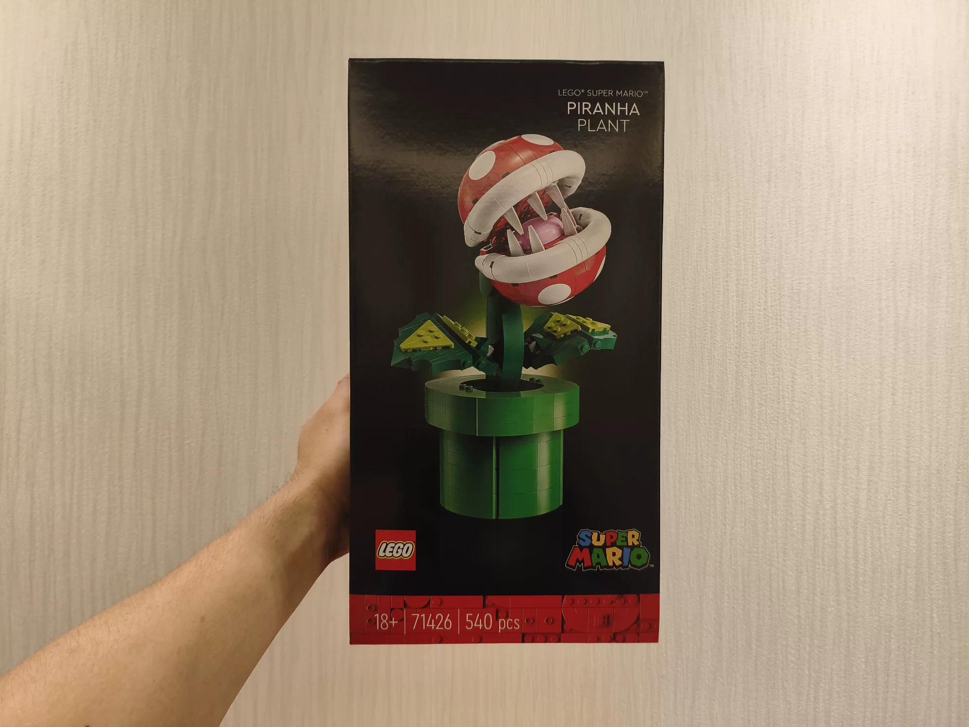 Original image for frozen reference 42 of LEGO Piranha Plant