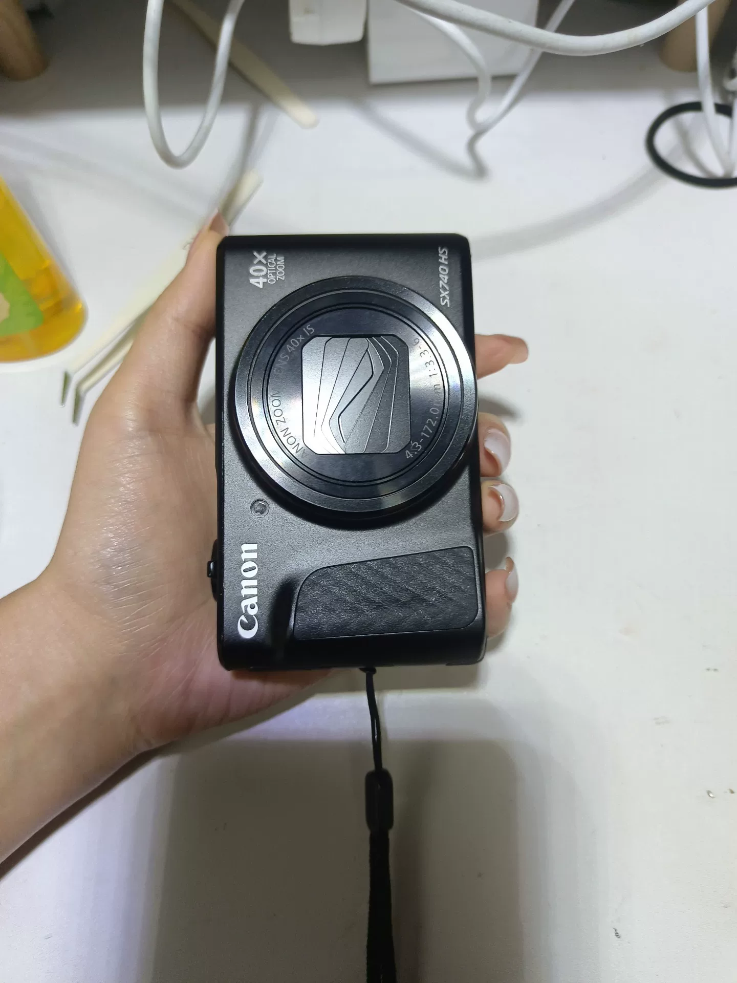 Original image for frozen reference 23 of Canon SX740