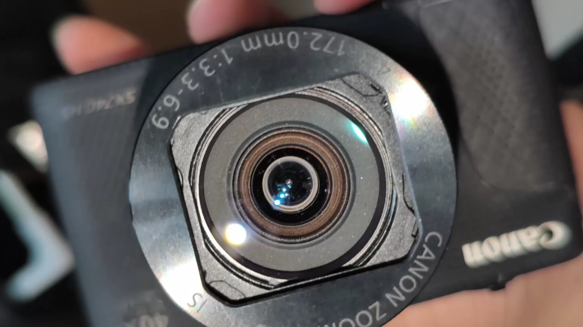 Original image for frozen reference 66 of Canon SX740