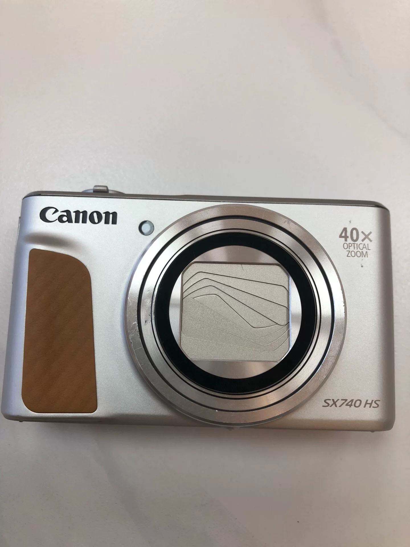 Original image for frozen reference 8 of Canon SX740